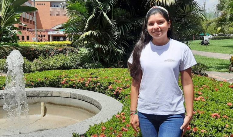 Paula Andrea Castañeda Quintero, estudiante del programa de Administración Ambiental de la UAO.