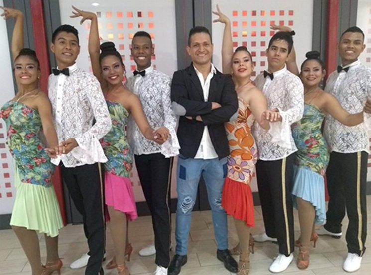 Bailes populares, Salsa, Merengue y Bachata