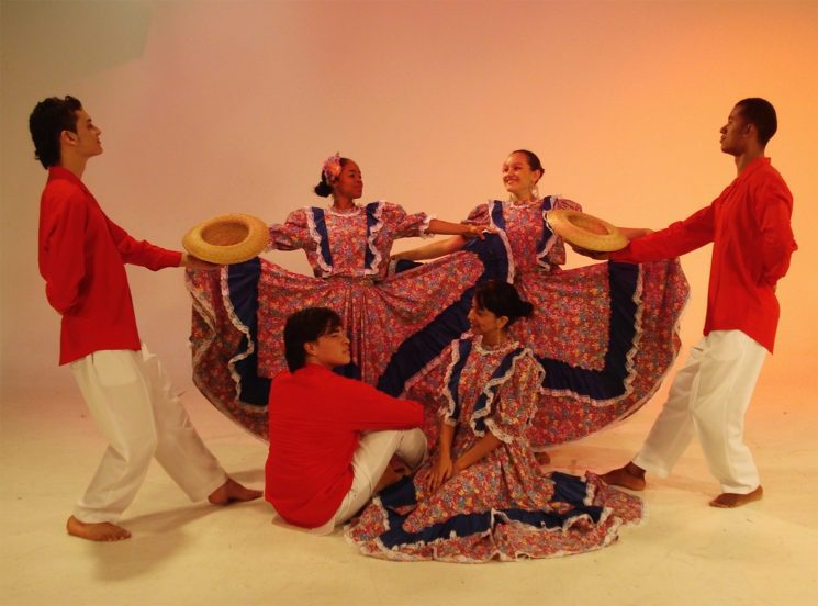 Danza Folclórica