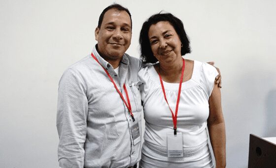 C. Obllurys Cárdenas López, coordinadora de la mesa de trabajo y Hernando Uribe Castro, director del IEPS.