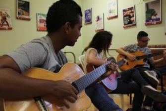 Clases de guitarra