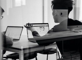 Vacante director