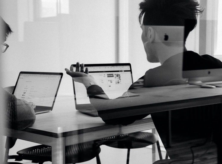 Vacante director