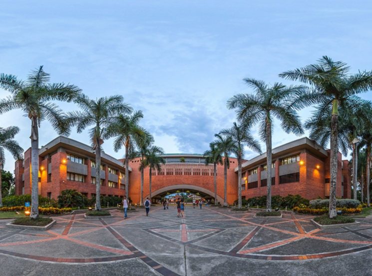 Retorno al Campus