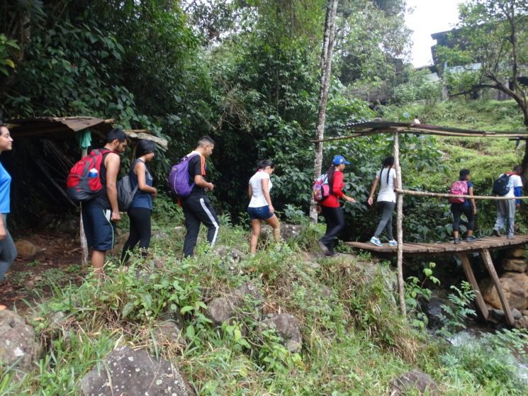 Vive una experiencia natural con el Club de Caminantes