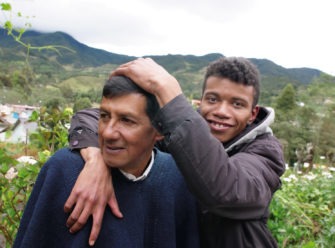 ‘Entre fuego y agua’, la búsqueda del origen ancestral