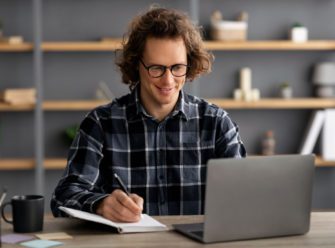 Especialización en Escritura Creativa en Nuevos Medios