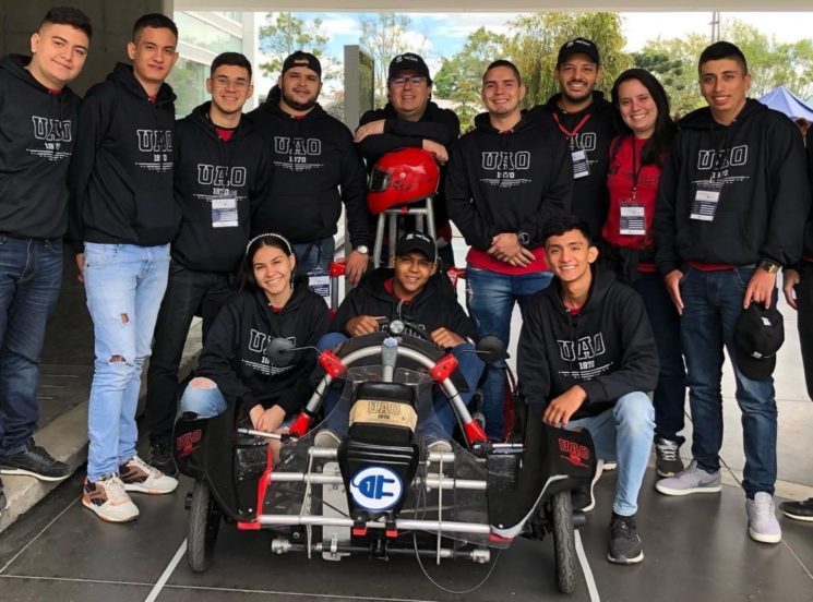 El equipo CatTeam de la UAO demostró su potencial en la ‘II Competencia nacional de vehículos de tracción eléctrica’