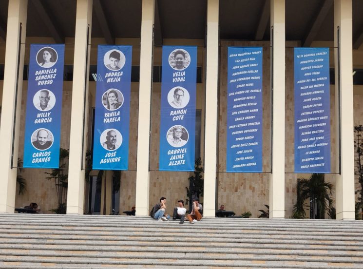 Docente UAO presentó libro en el Festival ‘Oiga, mire, lea’