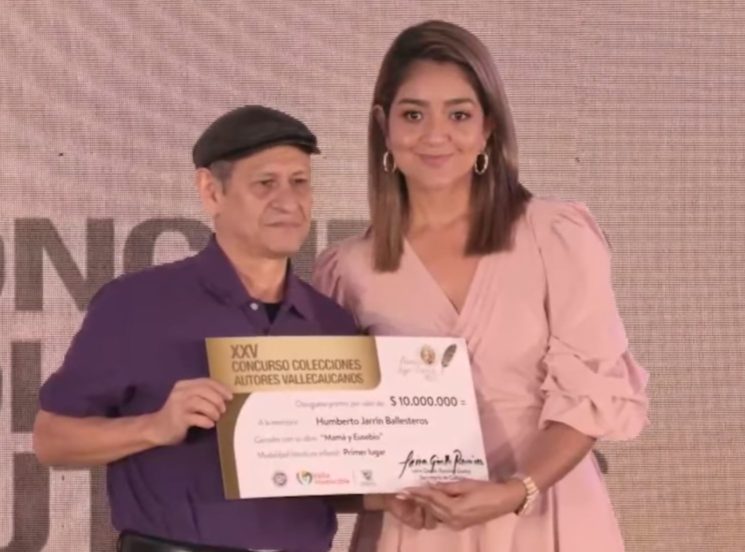 Docente UAO, ganador del premio Jorge Isaacs 2022