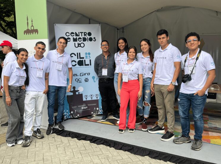 Centro de medios UAO en la Feria Internacional del libro de Cali