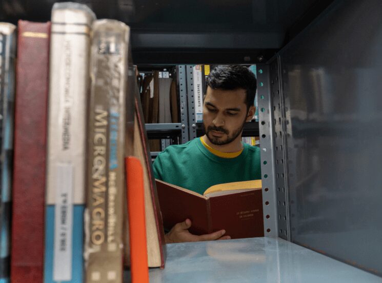Participa en los clubes de lectura del CRAI