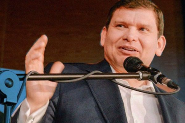 Senador de la República es egresado UAO