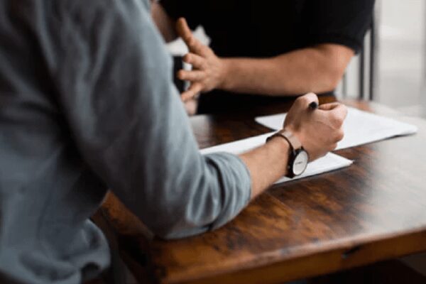 Aplica a la vacante de líder de mercadeo