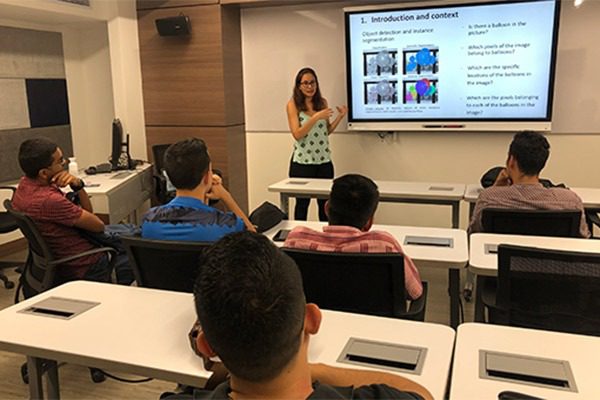 María Camila Álvarez: una egresada con proyección internacional