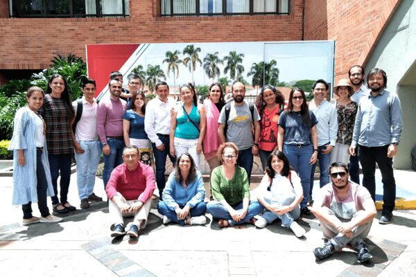 Docentes investigadores se capacitaron para la estructuración de programas de investigación.