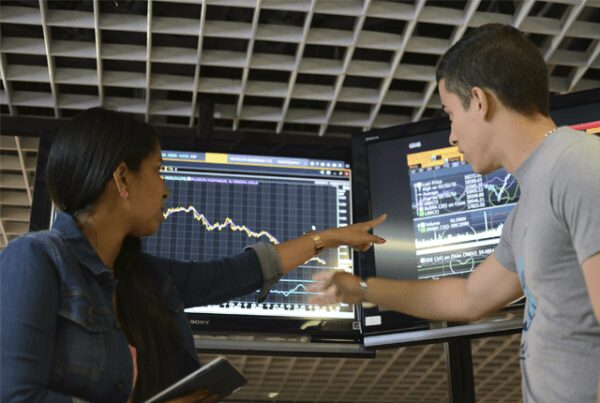 ​​​​​​​​​Laboratorio Financiero, un espacio para el análisis económico mundial