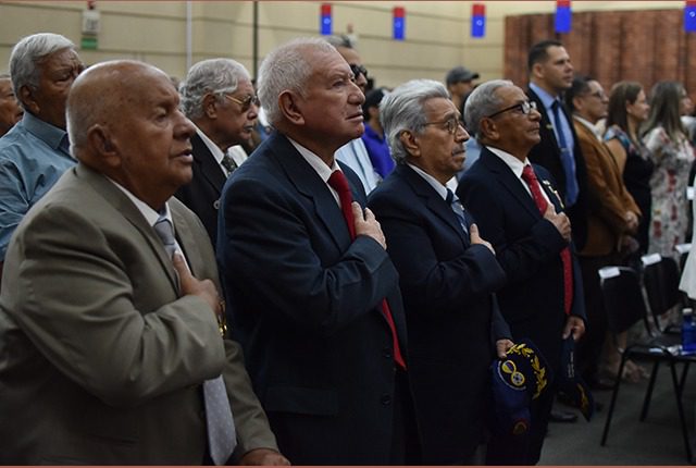 La UAO condecoró a Veteranos de Guerra de Corea