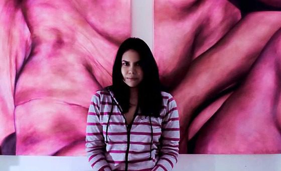 Egresada de Diseño de la Comunicación Gráfica participó en exposición de arte