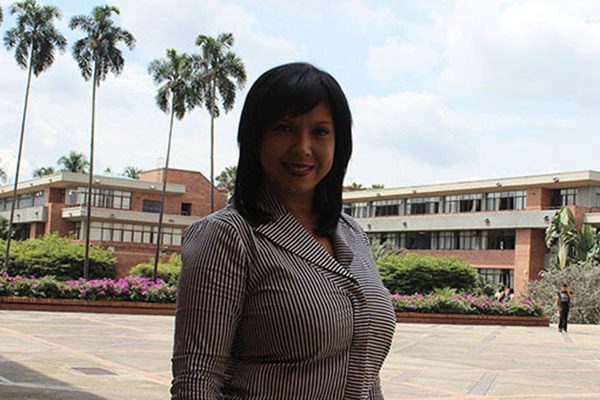 Una mujer empoderada y líder, acércate a la historia de Mónica