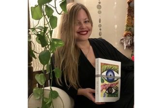 Paola Guerrero: entre la comunicación, la publicidad y la escritura.