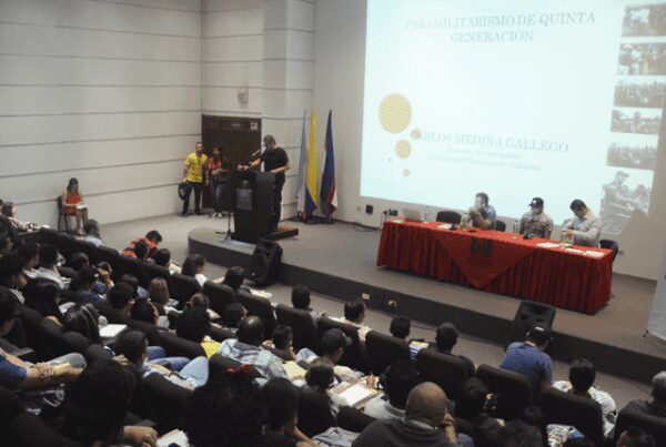 El fenómeno del paramilitarismo no ha desaparecido en Colombia