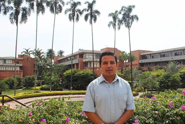 Universidades extranjeras presentan propuestas para realizar procesos de investigación con la UAO