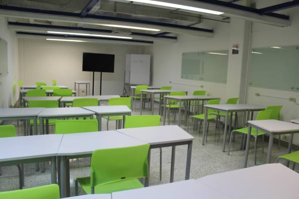 El año 2016 llega con adecuaciones en los laboratorios de Ingeniería