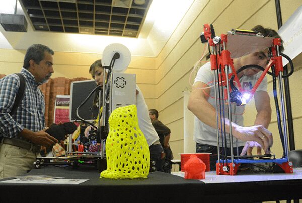 Impresión 3D: tendencia en el terreno tecnológico de nuevo en la Autónoma de Occidente
