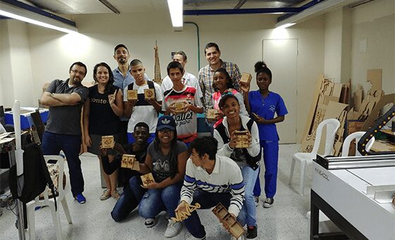Implementación de soluciones TIC al servicio de los habitantes del municipio de Cali