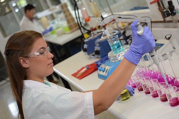 Semilleros de investigación, formación para la solución de problemas