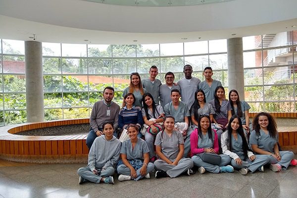 Autónomos visitan hospitales  en Antioquia