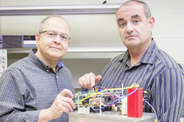 Claudio Cañizares, profesor invitado al lanzamiento del doctorado en Ingeniería