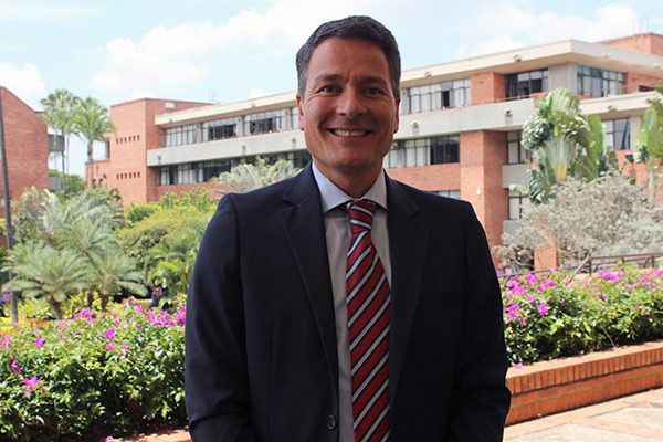 Nuevo decano para la facultad de Ciencias Administrativas