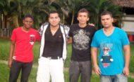Nuevos autonomos posando en las canchas