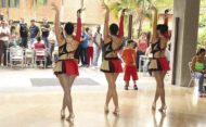 Bienestar- bailarinas feria de bienestar