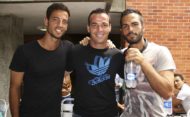 Jugadores de feria informativa