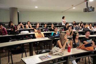 Estudiantes en capacitación de OndaUAO