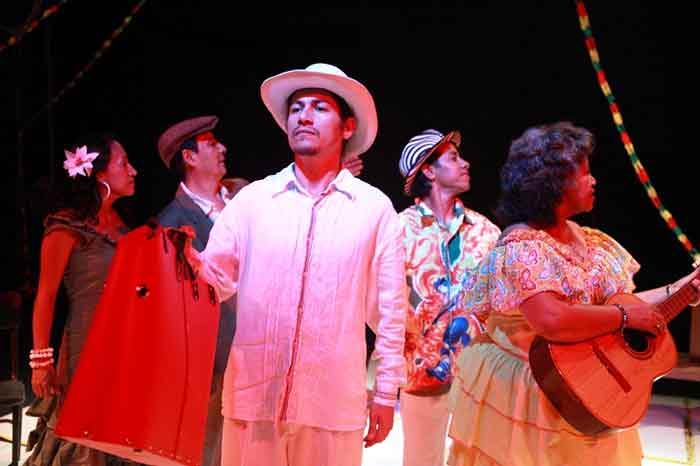 Obra de teatro en la UAO