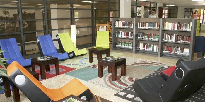 La Biblioteca UAO abre sus puertas para los estudiantes
