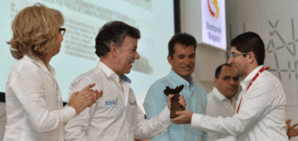 Nicolás Abrew, ganó premio a 'Mejor trabajo periodístico