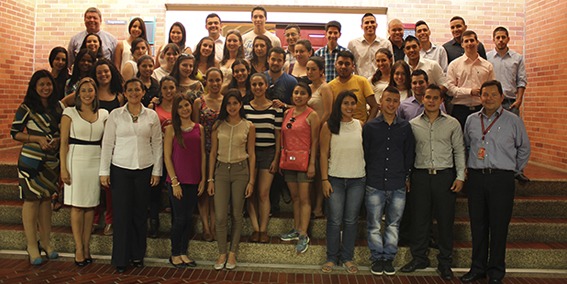 Estudiantes de Cuenca, Ecuador visitaron la UAO