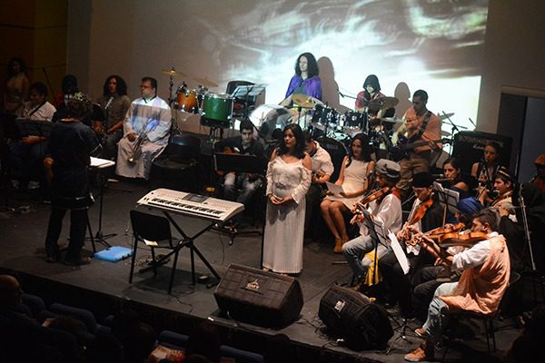¡Caliwood y la Banda Elástica de la UAO en el corazón de la ciudad!