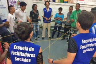 ESCUELA-FACILITADORES